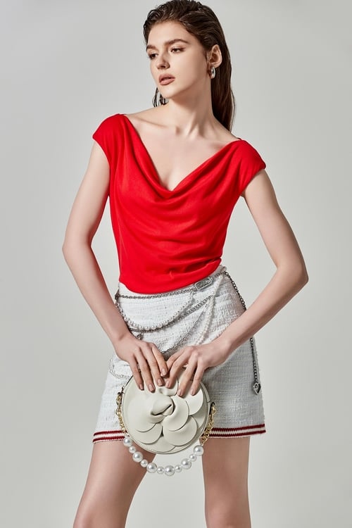 Cowl Neckline Red Top,Season (SS) Look