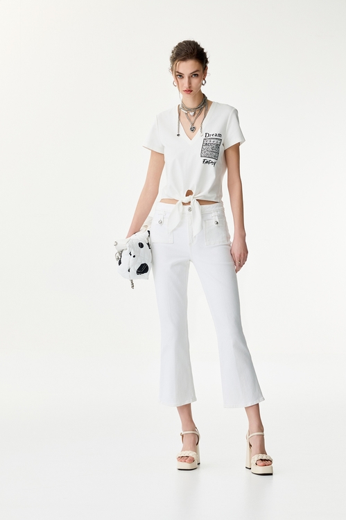 Front Knot Graphic Embroidery Short Sleeve Tee,,Front Knot Graphic Embroidery Short Sleeve Tee,Jackets,Outerwear,Season (SS) Look,co-ord sets,V-neck dresses,Dresses,Season (SS) Look,Maxi dresses,Black dresses