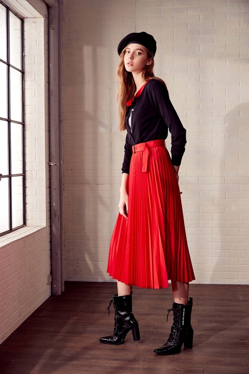 Mid Waist Pleated Skirt,Lucky Red