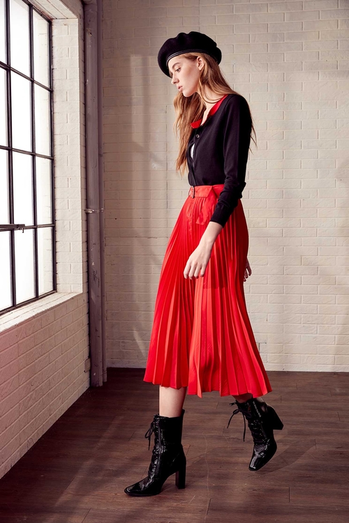 Mid Waist Pleated Skirt,Lucky Red