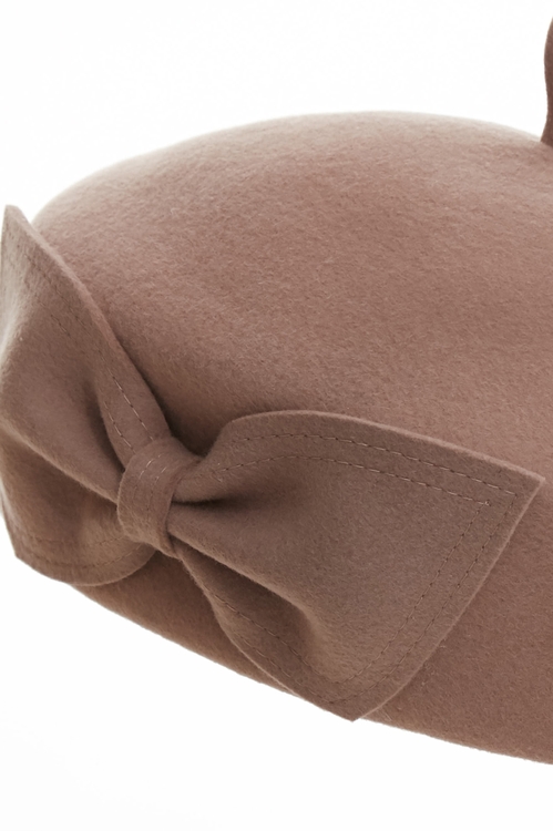 Bow Detail Woolen Beret Hat,,Bow Detail Woolen Beret Hat,pearl,Season (AW) Look,pearl,Season (AW) Look,Scarves,Plaid,Season (AW) Look,Knitted,Season (AW) Look,Season (AW) Look,Purewool,Season (AW) Look,bows,Season (AW) Look,bows,Season (AW) Look,bows