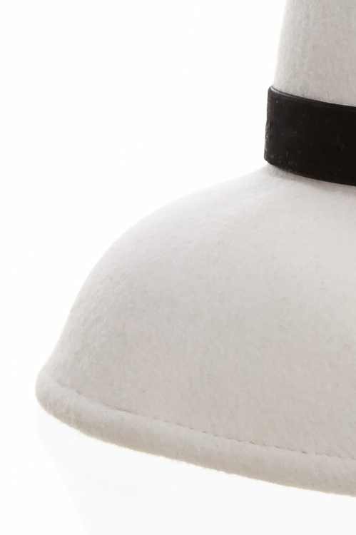 Contrast Black Bow Detail Woolen Hat,,Contrast Black Bow Detail Woolen Hat,pearl,Season (AW) Look,pearl,Season (AW) Look,Scarves,Plaid,Season (AW) Look,Knitted,Season (AW) Look,Season (AW) Look,Purewool
