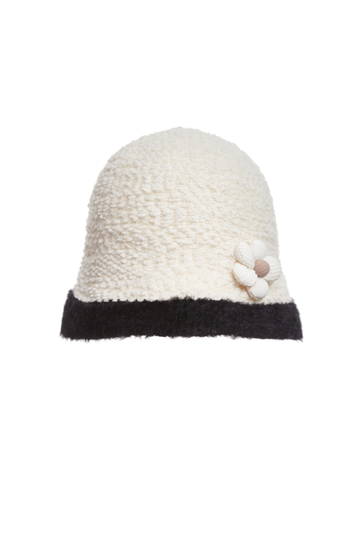 Floral Detail Fleece Hat,,Floral Detail Fleece Hat,pearl,Belts,Leather,Season (AW) Look,pearl,Belts,Leather,Season (AW) Look,Season (AW) Look,Hats,Season (AW) Look,Knitted