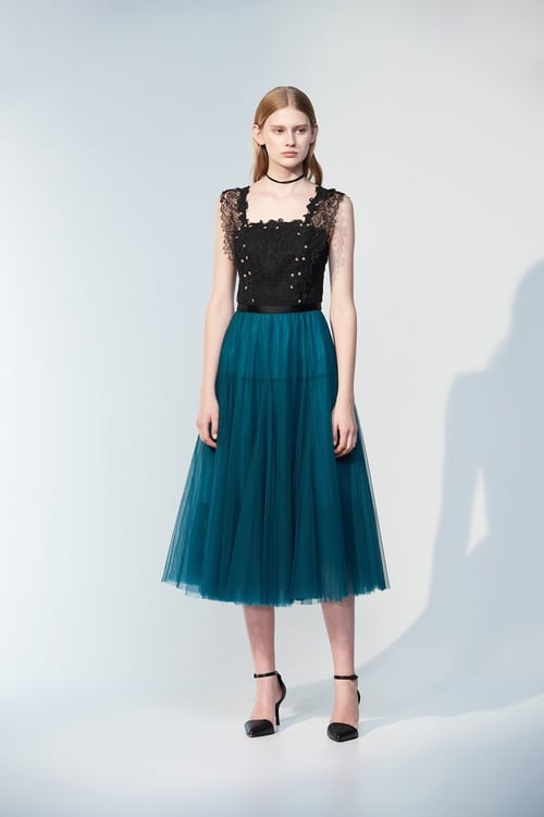 Sleeveless Tulle Maxi Dress With Lace Detail,Sleeveless dresses