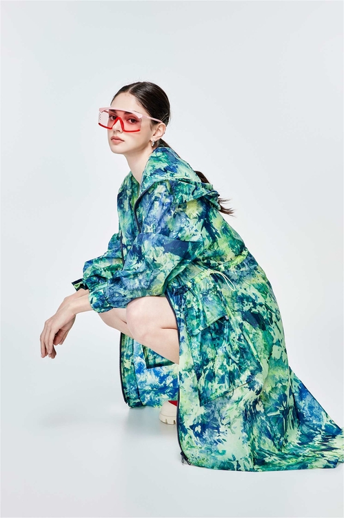 Fresh Leaf Green Tie-Dye Printed Jacket,Season (AW) Look