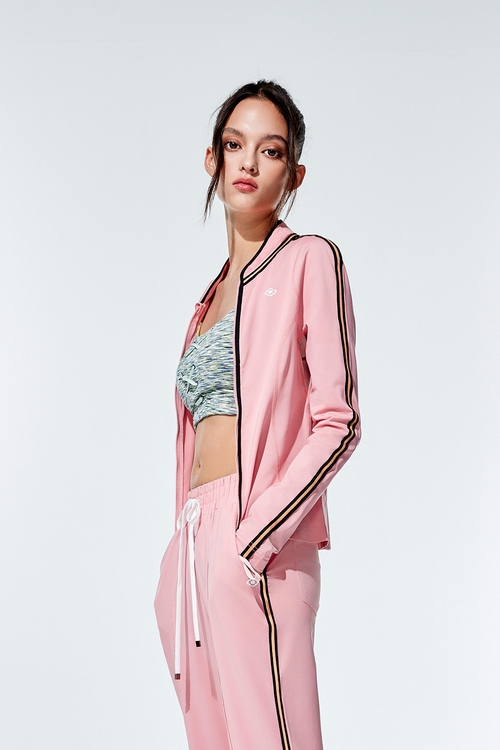 Fitted Jacket With Contrast Trim Detail,,Jacket with color-trimmed collar,Season (SS) Look,Skinny pants,Skinny pants,Pants,V-Neck T shirts,Tops,Embroidered,Season (SS) Look,Embroidered tops,Sweaters,Season (SS) Look,Shorts,Skorts,Season (SS) Look,Pencil skirts,Culottes,Season (SS) Look,Culottes,Season (SS) Look,Mini skirts,Shorts,Season (SS) Look,sleeveless tops,Knitted,Knitted tops,sleeveless tops,Tops,Season (SS) Look,sleeveless tops,sleeveless tops,Knitted,Knitted tops,Knitted tops,V-Neck T shirts,sleeveless tops,Tops,Season (SS) Look,bows,Season (SS) Look,Season (SS) Look,Season (SS) Look,Season (SS) Look,Outerwear,Season (AW) Look,Long sleeve outerwear,Outerwear,Season (AW) Look