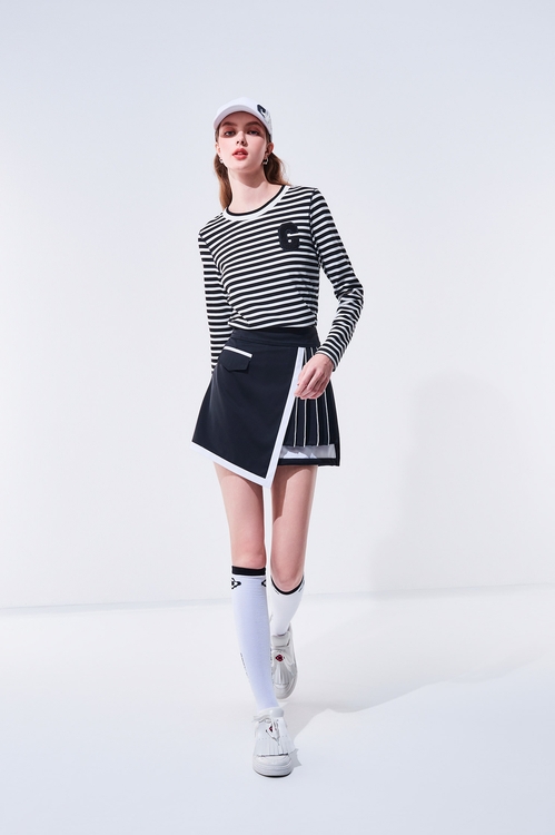 Color-Contrast Pleated Hem Skort,Season (AW) Look