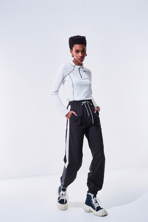 Color-Contrast Striped Casual Pants,Season (AW) Look