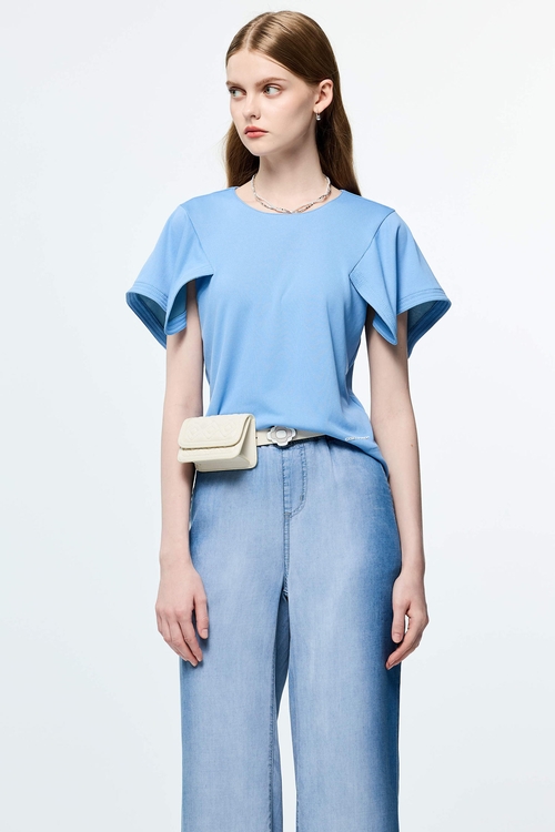 High Performance Collagen Sleeve Detail Top,Tops
