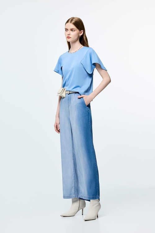 High Performance Collagen Sleeve Detail Top,Tops