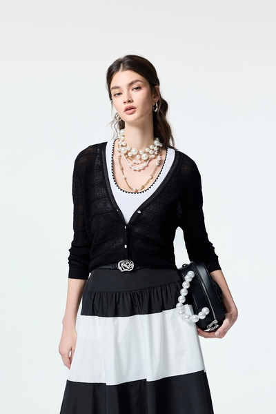 V-neck Knit Cardigan