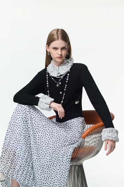 Contrast Ruffle Detail Knit Cardigan
