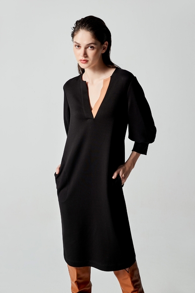 3/4 Bishop Sleeve Dress With Contrast V-neckline