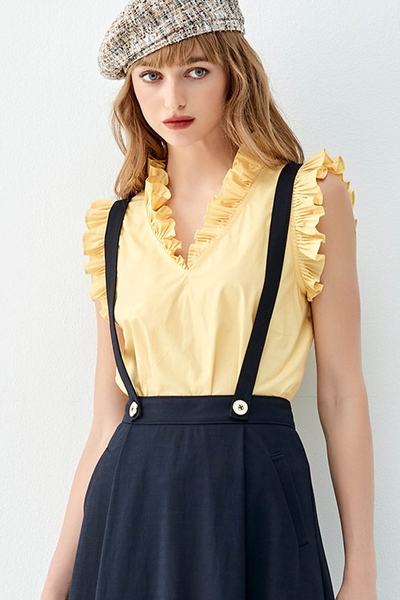 Ruffle Detail V-neck Vest