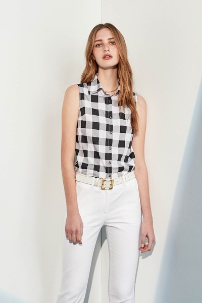 Black White Plaid Button Front Vest