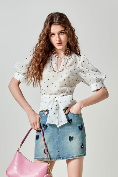 Heart Embroidered Pattern Puff Sleeve Top