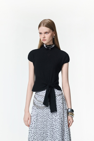 Front Knot Knit Top