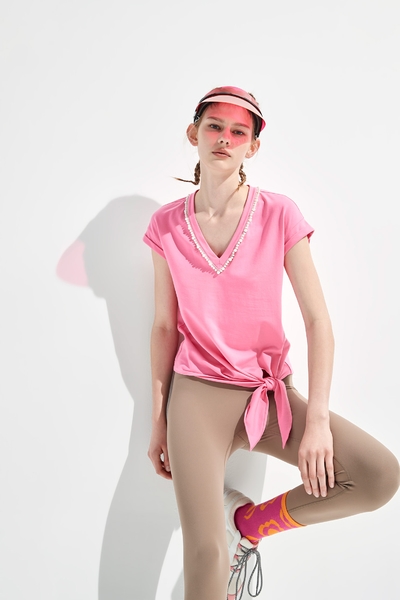 V-neck Front Knot Pink Tee With Pearl Detail