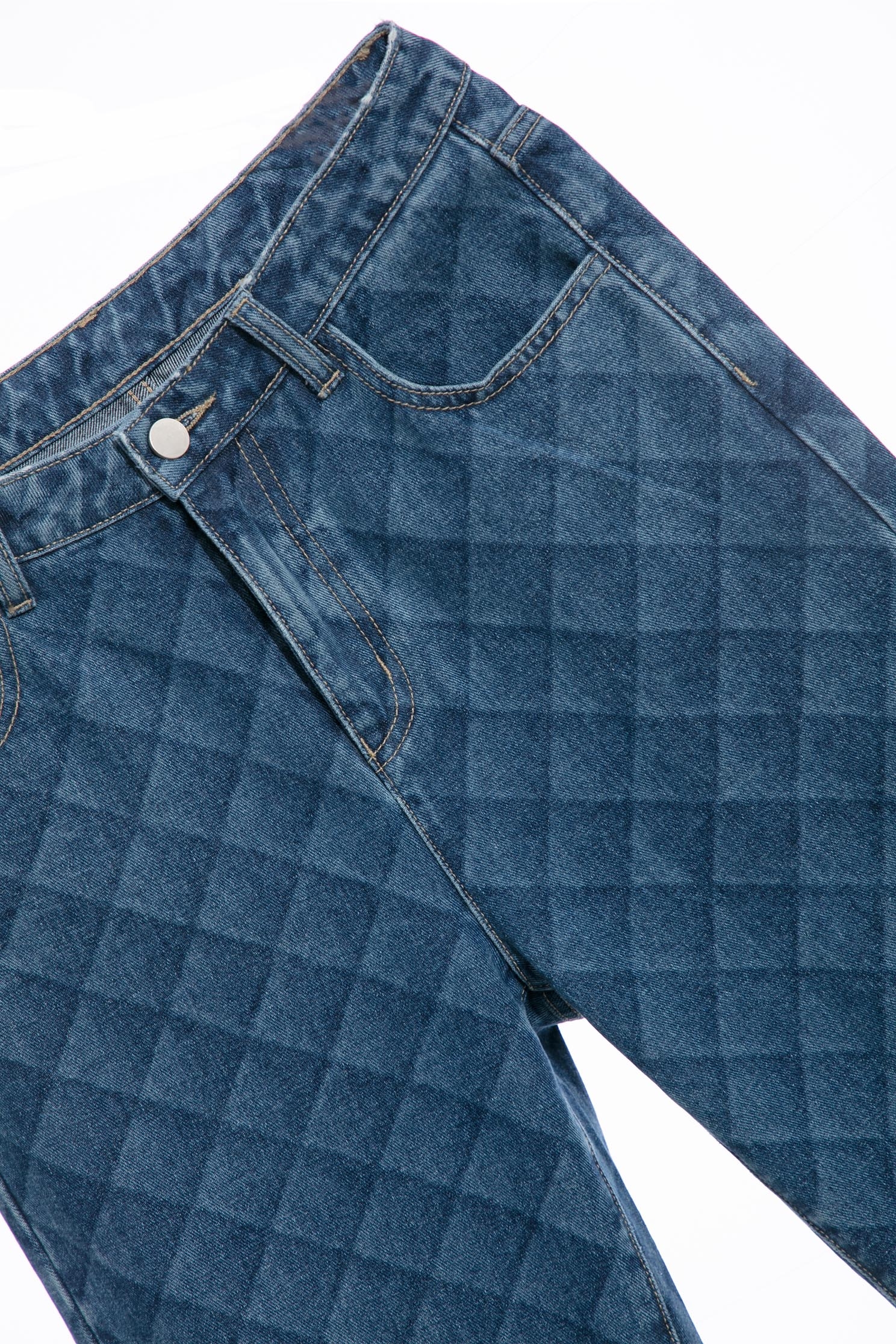Diamond Plaid Printed Boyfriend Jeans | iROO Online Shop